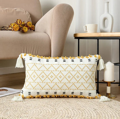 Elegant Soft Pillowcase with Textured Tufted Pattern