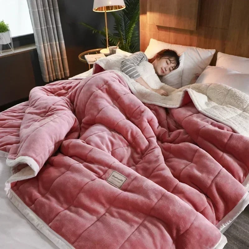 Plush Deluxe – Warm Fuzzy Throw Blanket for Winter Nights