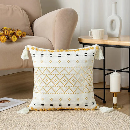 Elegant Soft Pillowcase with Textured Tufted Pattern