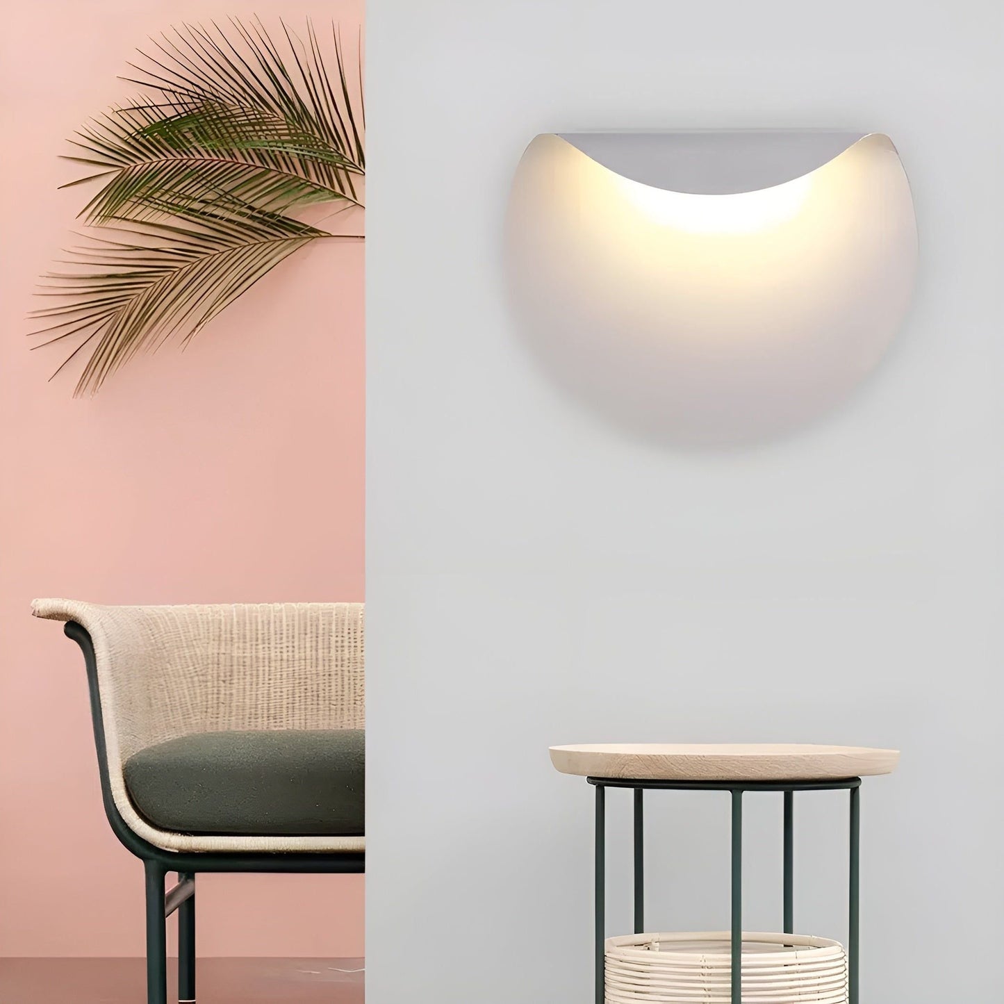 Simple Dimmable LED Wall Lamp