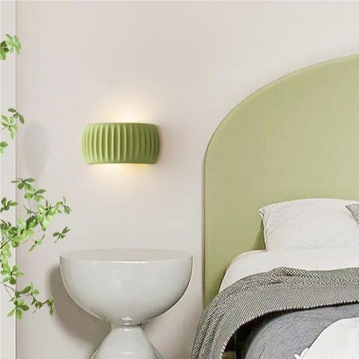 Elegant Metal Wall Light Fixture