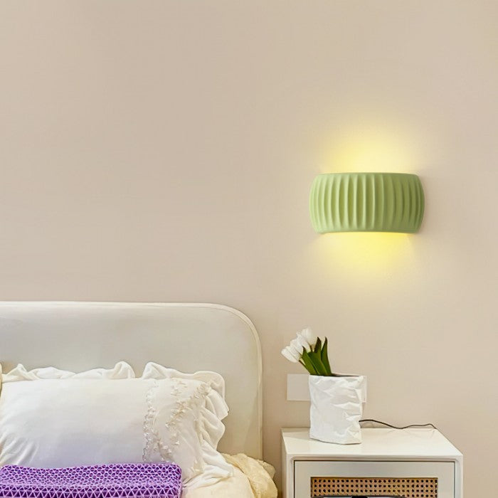 Elegant Metal Wall Light Fixture