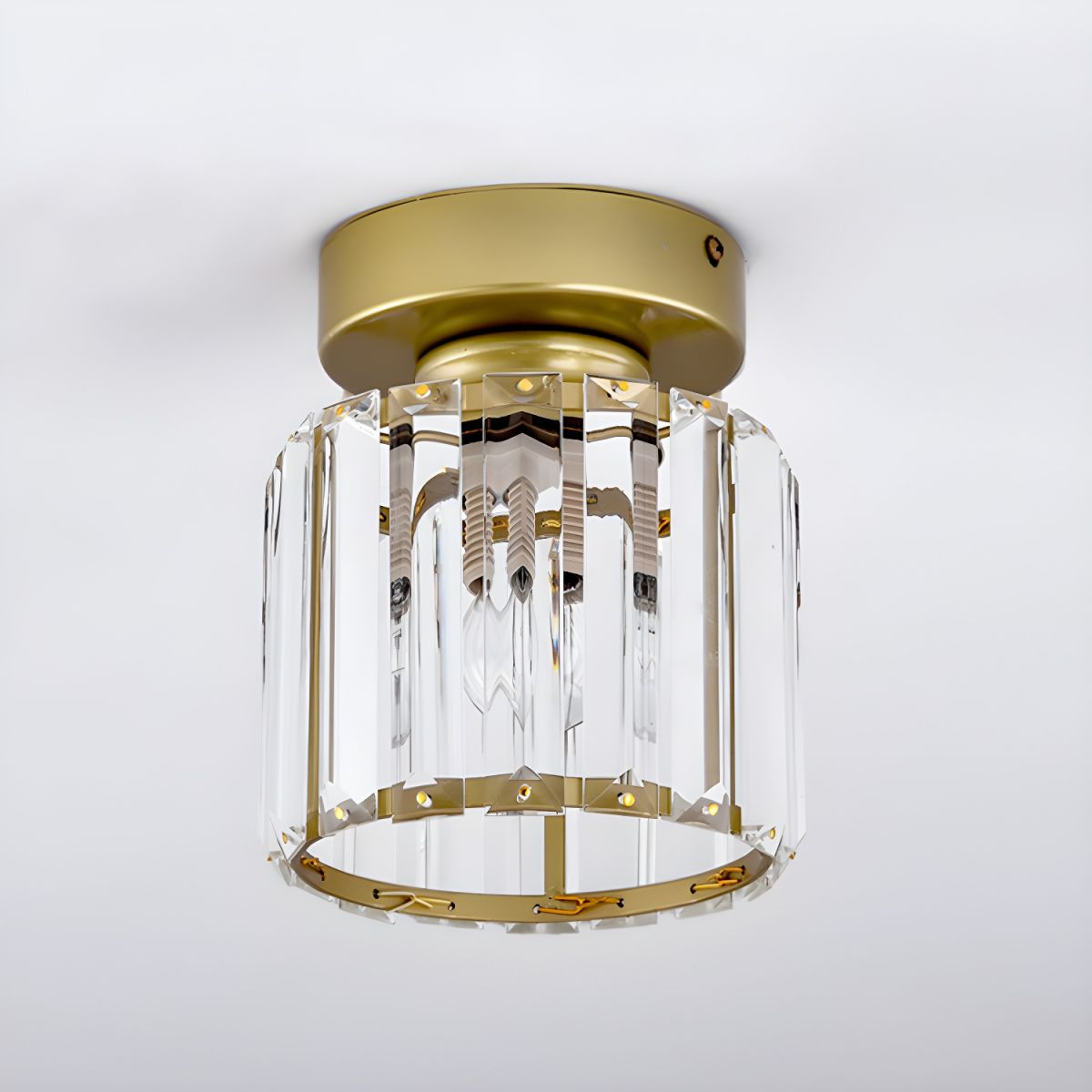Luxurious Glass Pendant Light