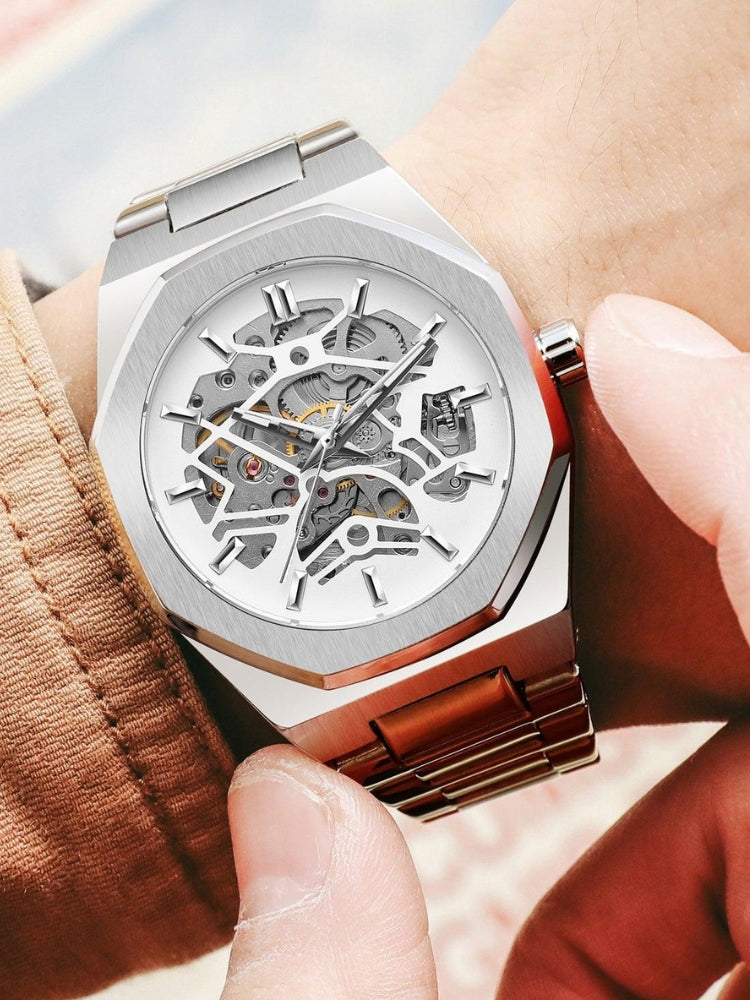 Classic Chronograph Leather Watch - Sophisticated Timepiece
