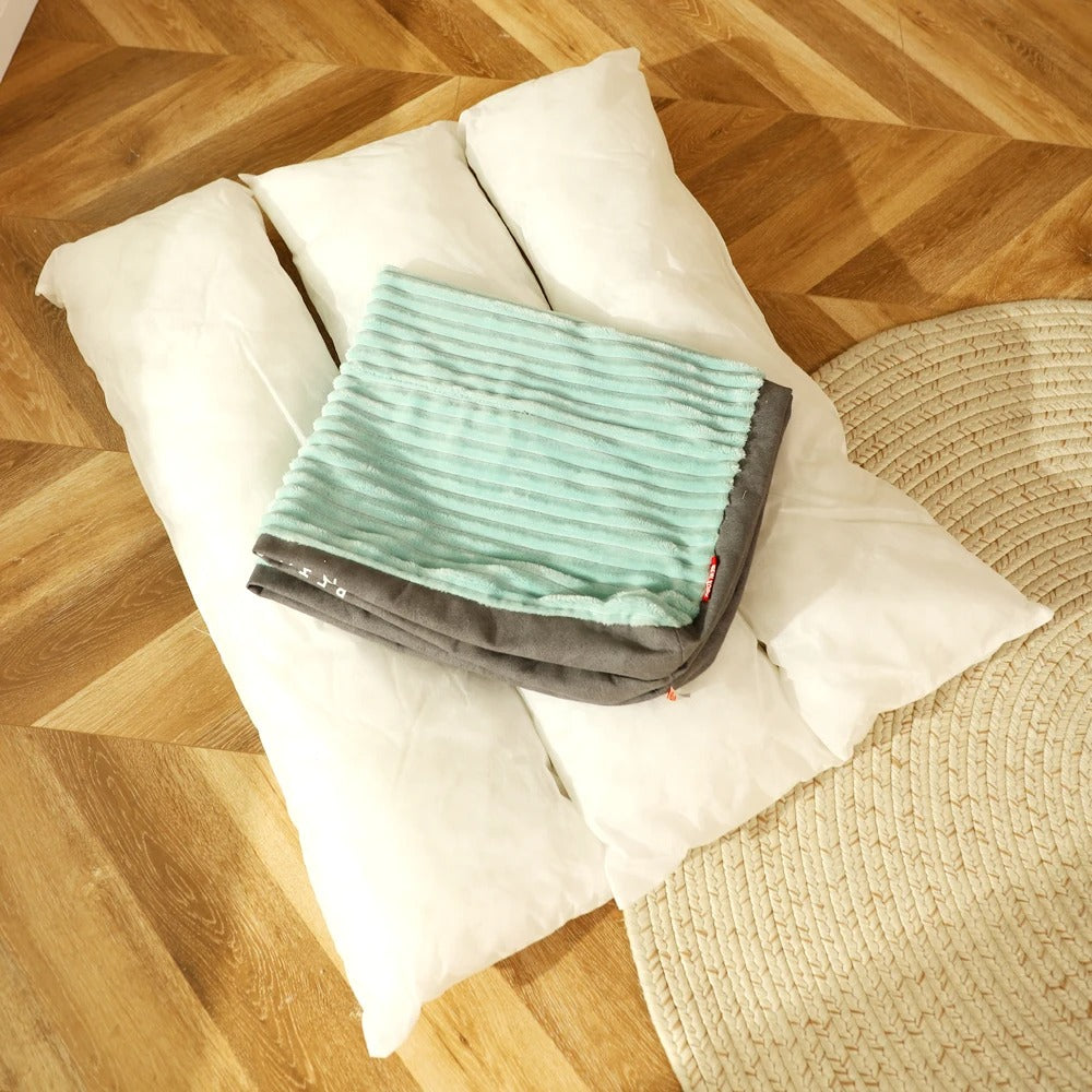 Comfortable Pet Bed with Washable Cover