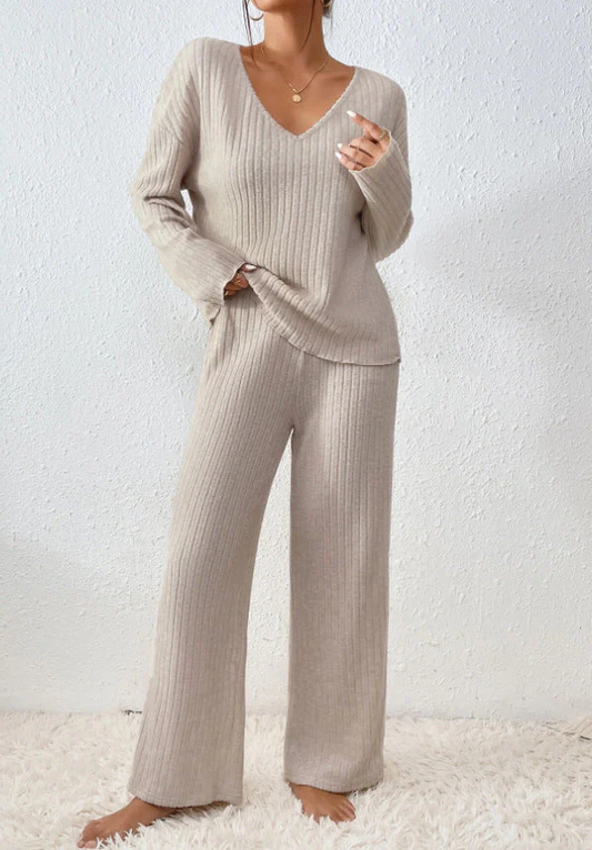 Warm Ladies 2-Piece Winter Outfit - Befez