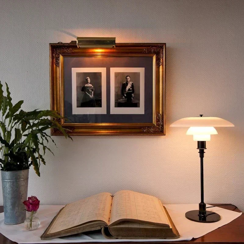 Stylish Desk Lamp with Sleek Design