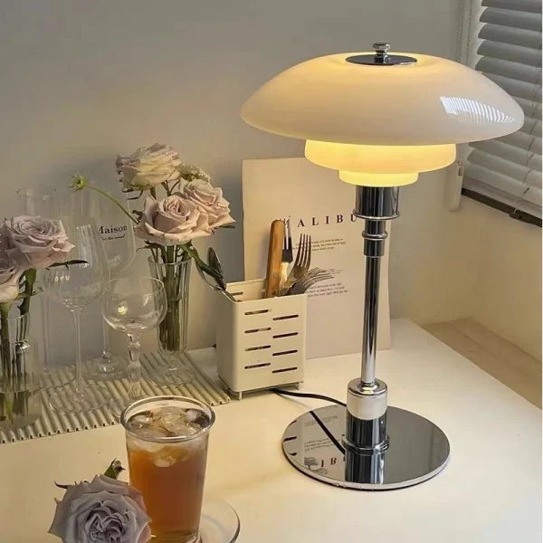 Stylish Desk Lamp with Sleek Design