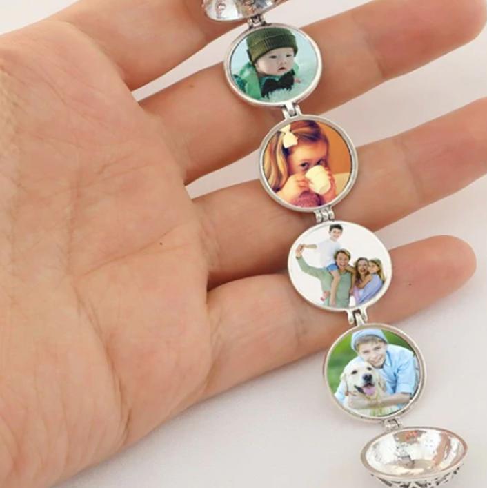 Beautiful Wing Shaped Pendant Necklace