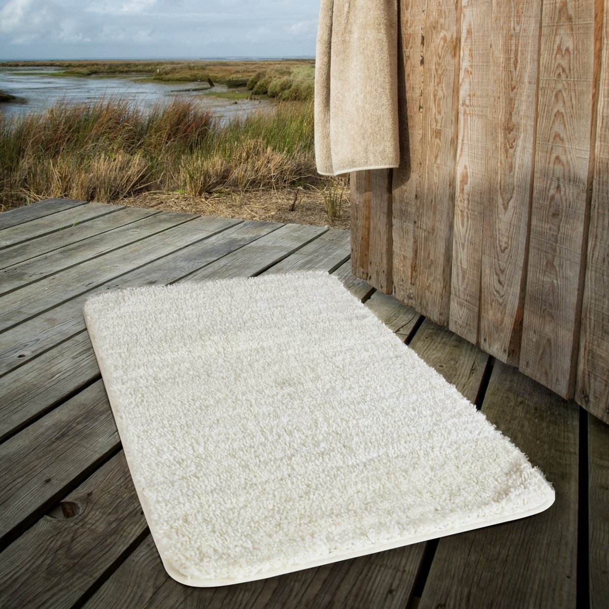 Soft Microfiber Bathroom Mat | Absorbent Non-Slip Bath Rug