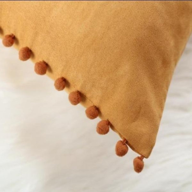 Befez | Elegant Arch Pillow as Home Decor Accent