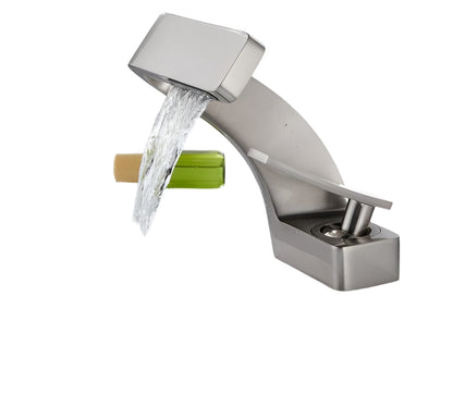 Stylish Chrome Kitchen Sink Faucet