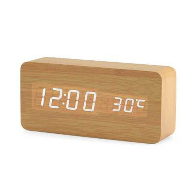 Simple Voice Controlled Digital Alarm Clock