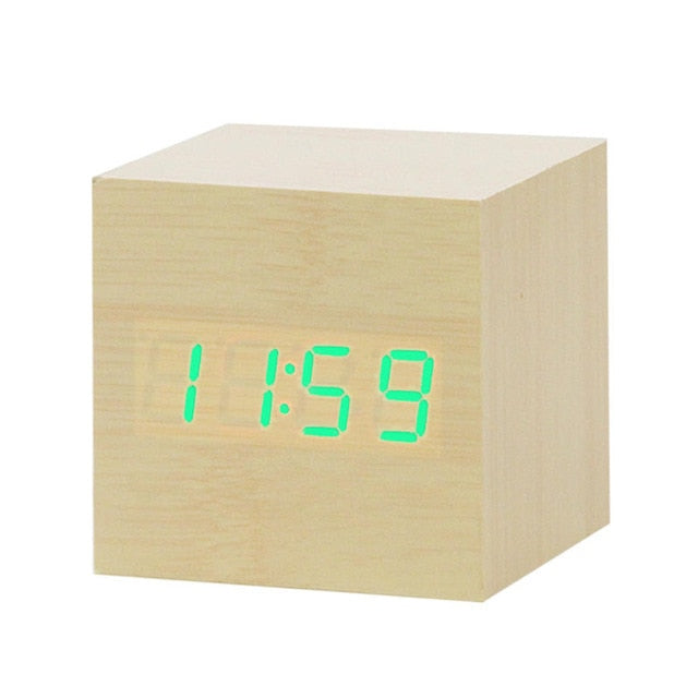 Simple Voice Controlled Digital Alarm Clock