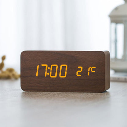 Simple Voice Controlled Digital Alarm Clock