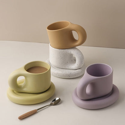 Simple Elegant Porcelain Tea Cup and Saucer Set