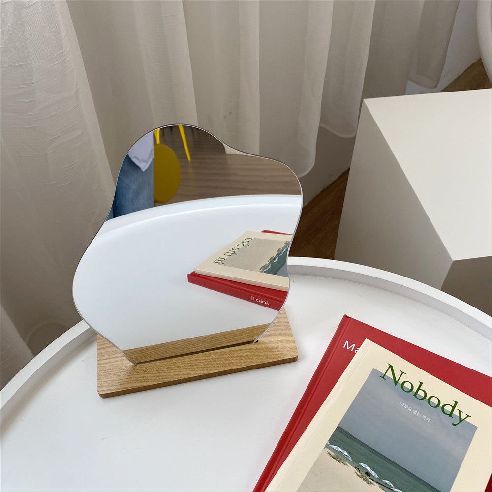 Stylish Curved Wall Mirror
