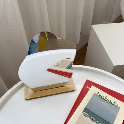 Stylish Curved Wall Mirror
