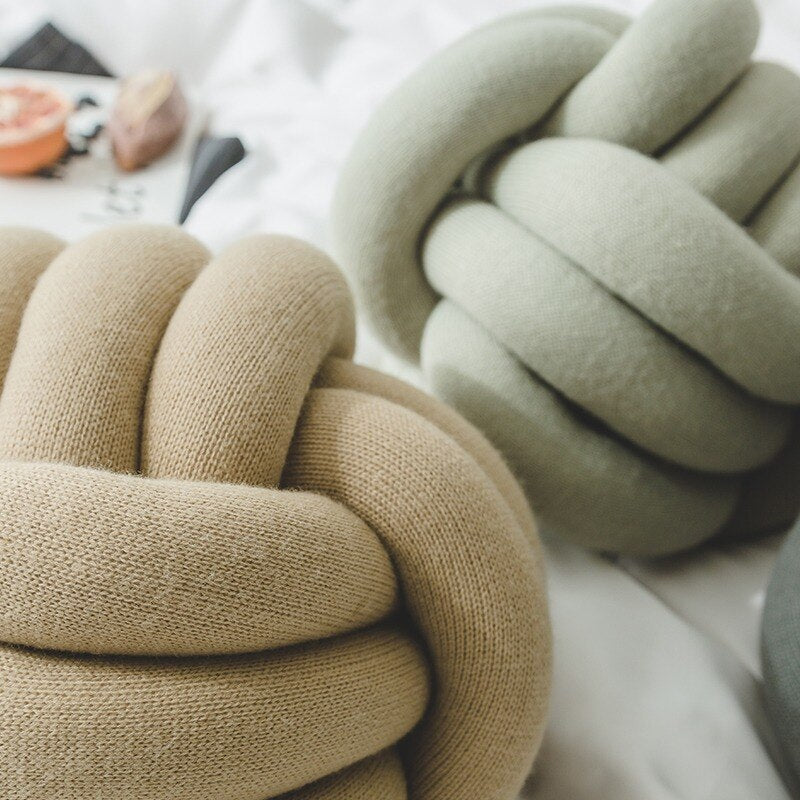 Round Tufted Ottoman Cushion