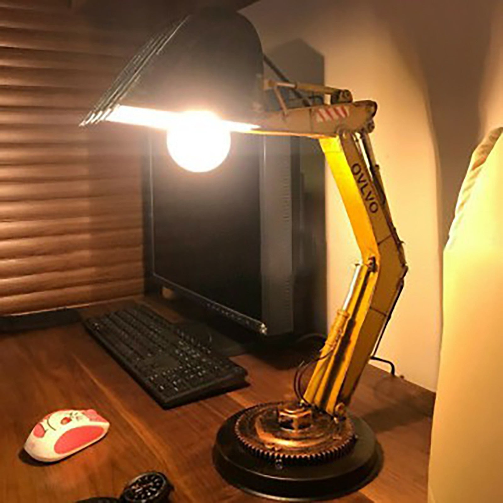 Befez | Vintage Digging Machine Desk Lamp - Befez