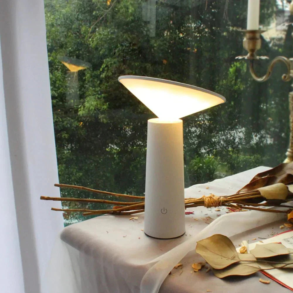 Befez | Slim LED Table Lamp Stylish Adjustable Light