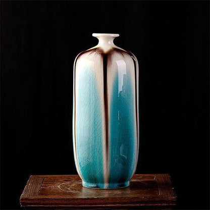 Traditional Chinese Ice Crack Decorative Vase