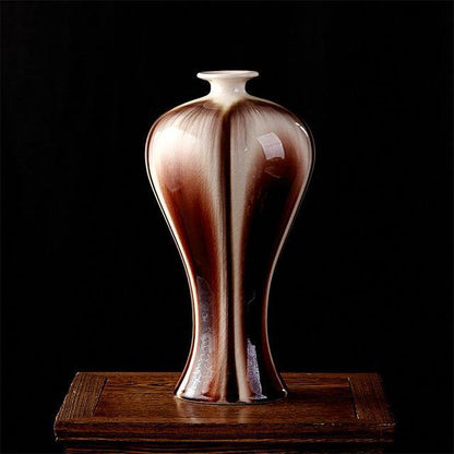 Traditional Chinese Ice Crack Decorative Vase