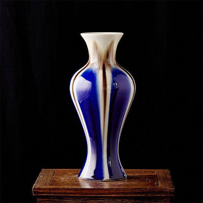 Traditional Chinese Ice Crack Decorative Vase