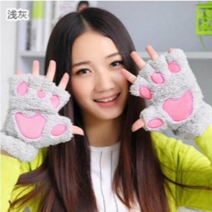 Warm Women's Cozy Bear Claw Gloves