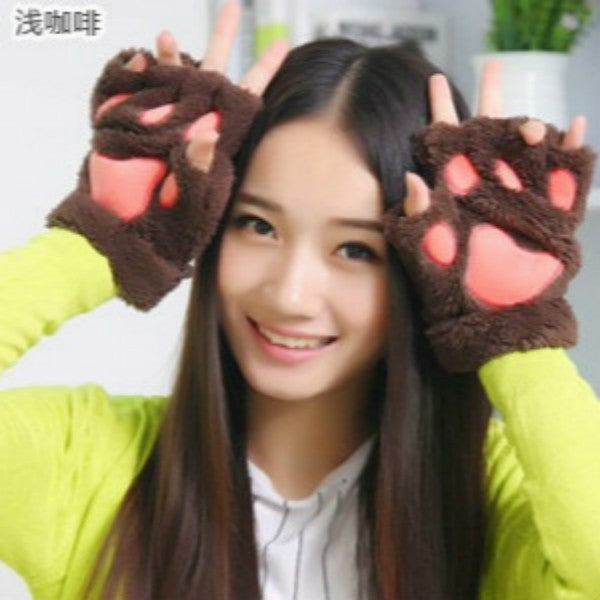 Warm Women's Cozy Bear Claw Gloves