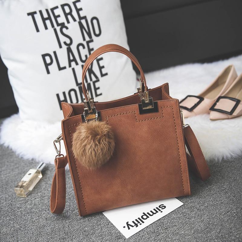 Soft Genuine Leather Ladies Shoulder Handbag