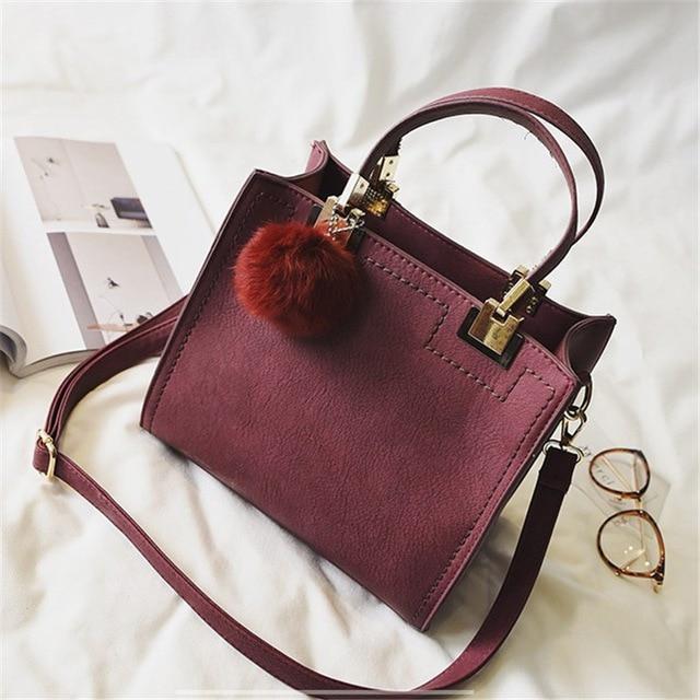 Soft Genuine Leather Ladies Shoulder Handbag
