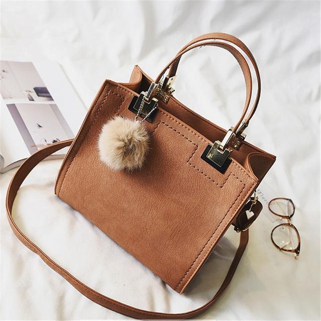 Soft Genuine Leather Ladies Shoulder Handbag