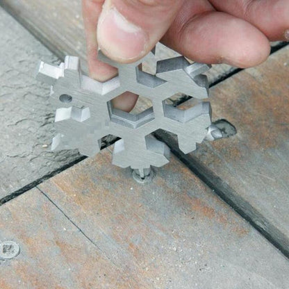 Compact 15-in-1 Winter Pocket Multi-Tool