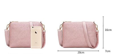 Stylish Ladies Bear Pattern Handbag Set