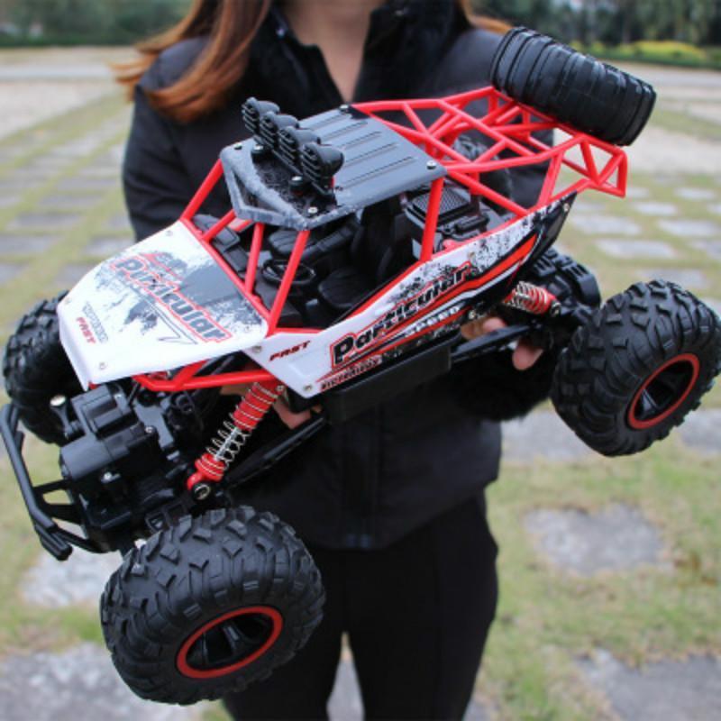 Best 4X4 RC Offroad Truck with Dual Motors