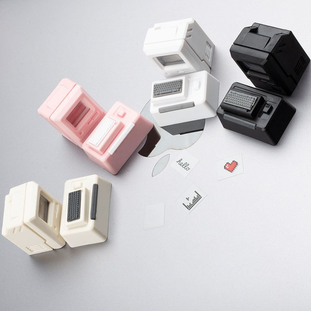Retro Style Gaming Keycap Set