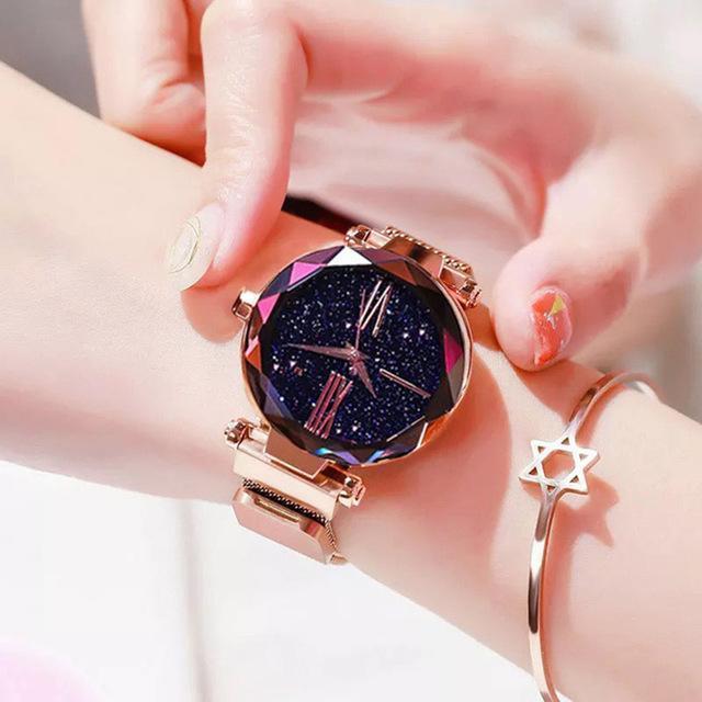 Stylish Magnetic Luxury Fashion Watch