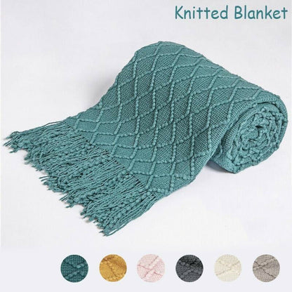 Cozy Plaid Throw Blanket with Tassels for Sofa