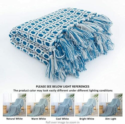 Cozy Plaid Throw Blanket with Tassels for Sofa