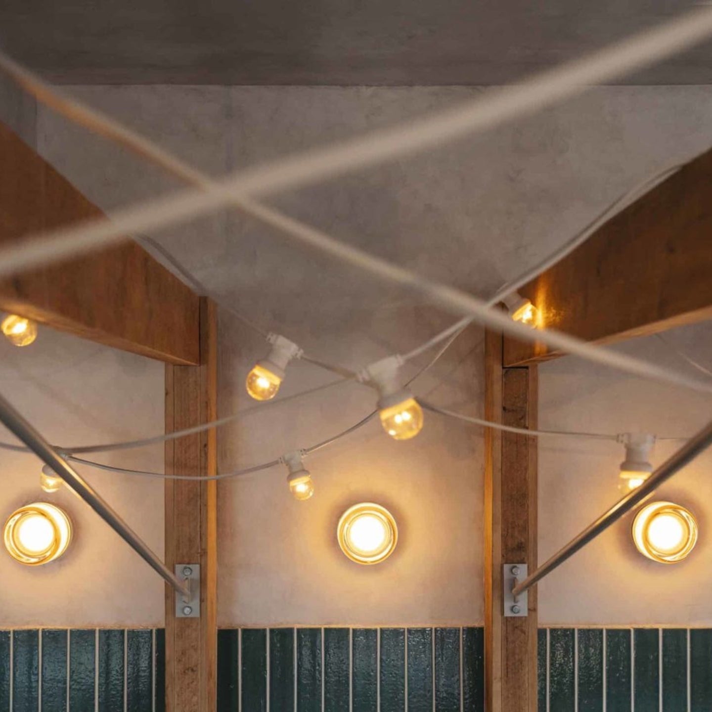 Befez | Sleek Recessed Ceiling Lamp