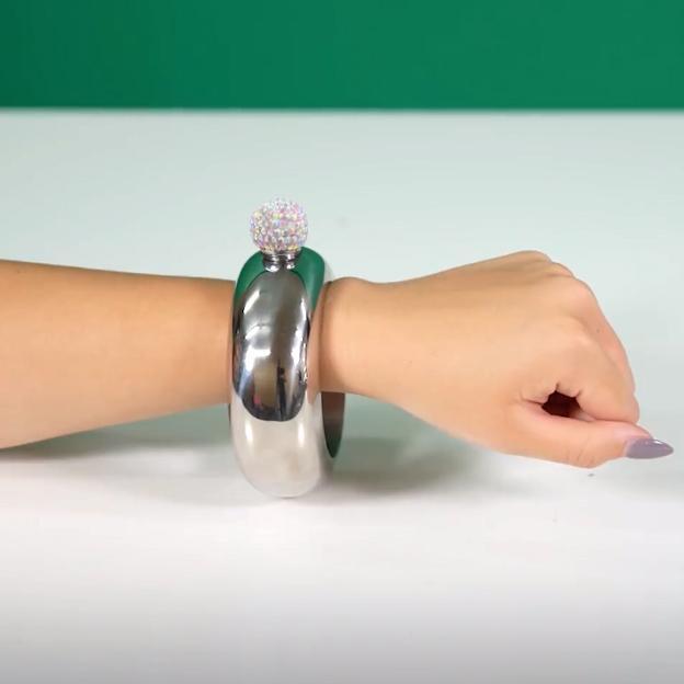 Concealed Flask Survival Wristband