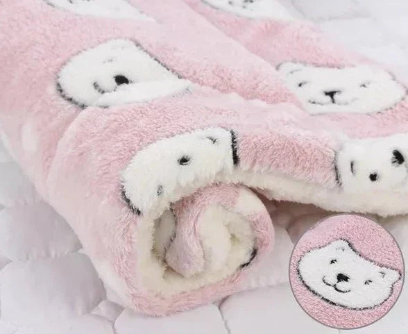Cozy Plush Kitten Throw Blanket