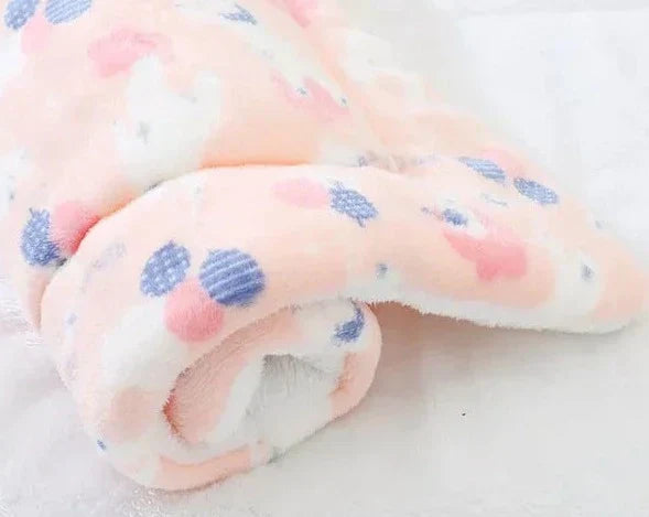Cozy Plush Kitten Throw Blanket