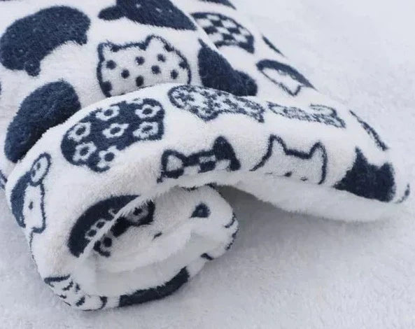 Cozy Plush Kitten Throw Blanket