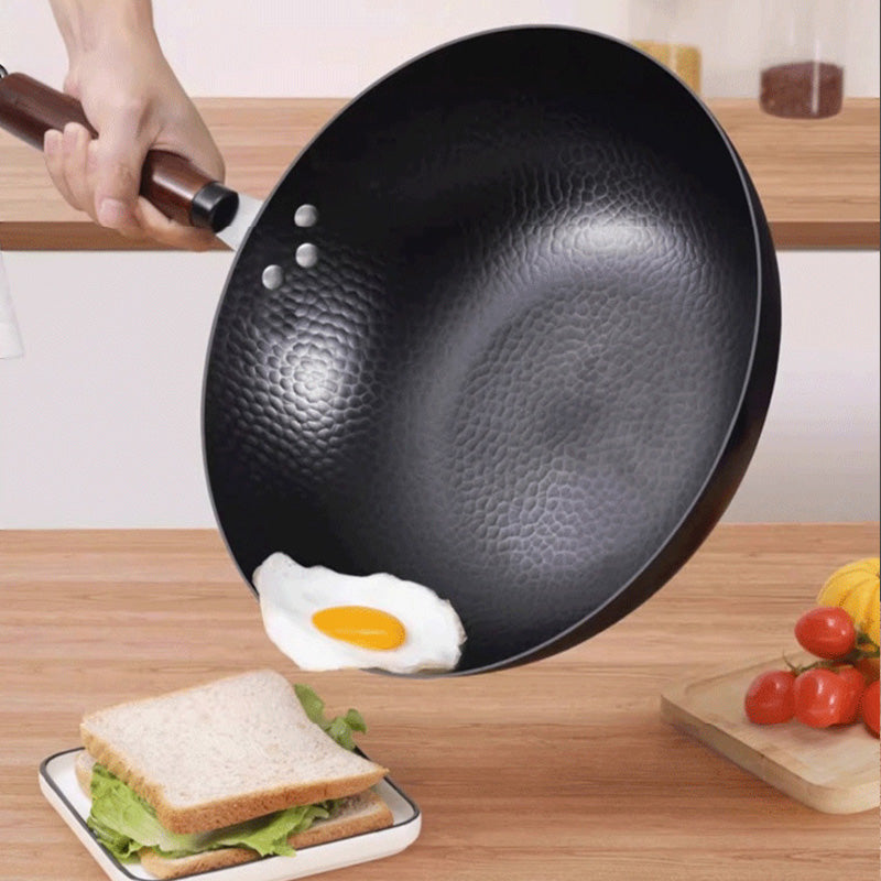 Easy Clean Non Stick Skillet Pan