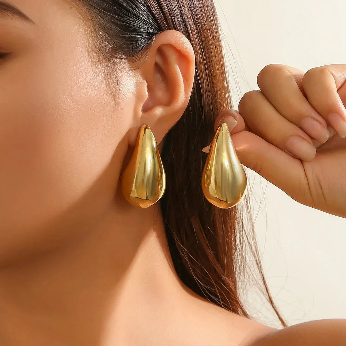 Fashionable Drop Shaped Earrings - Befez
