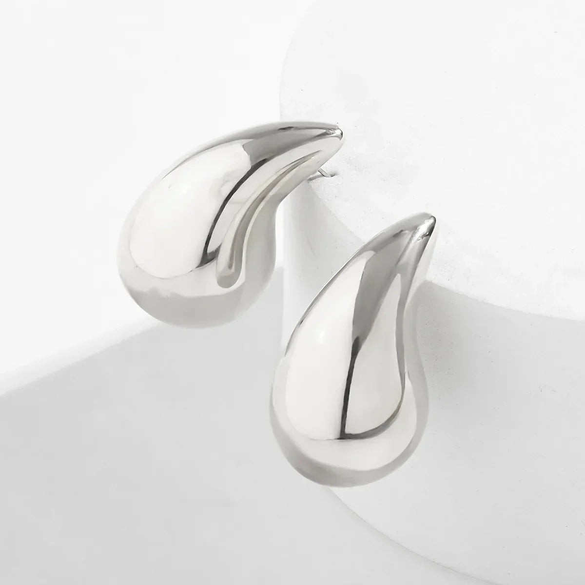 Fashionable Drop Shaped Earrings