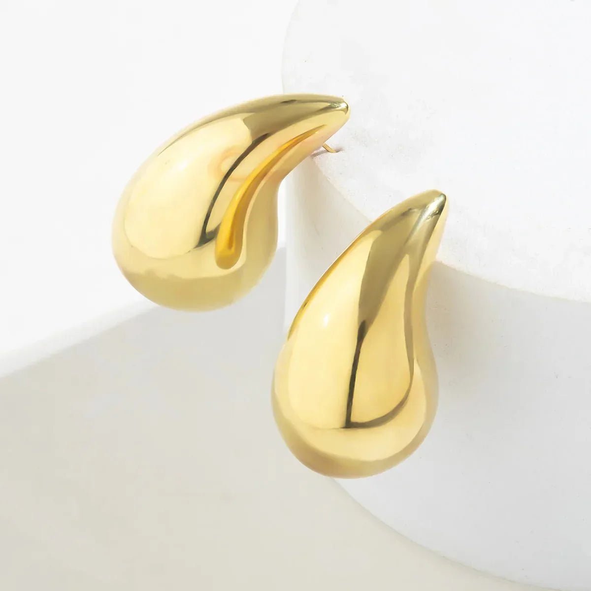 Fashionable Drop Shaped Earrings