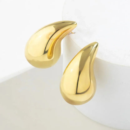 Fashionable Drop Shaped Earrings